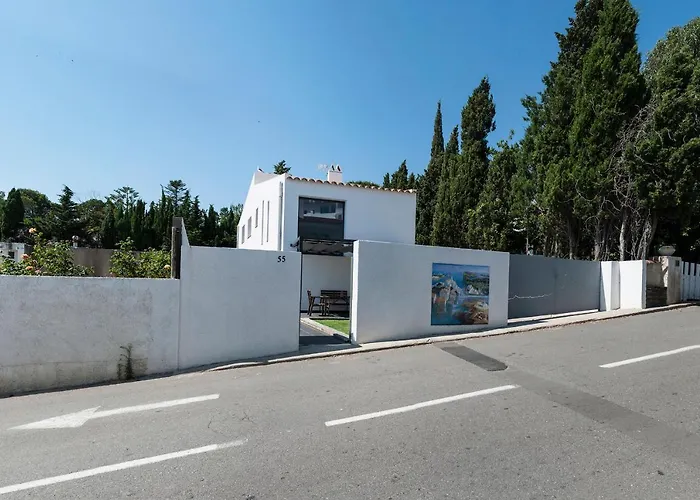 Apartmán Duplex Luminoso En El Centro De Cadaqués