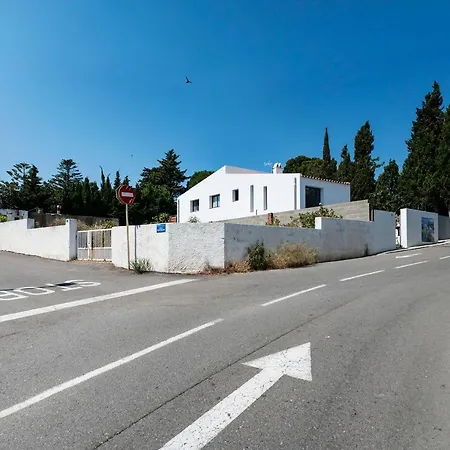 Luminoso En El Centro De Appartamento